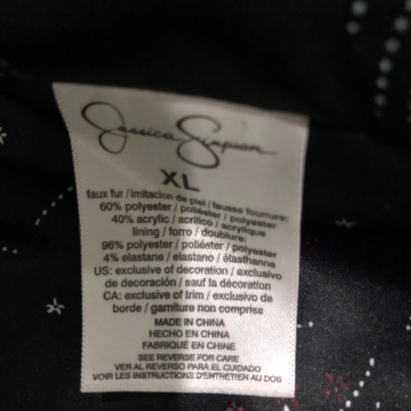 Girl’s Jessica Simpson faux fur coat - Picture 7 of 8